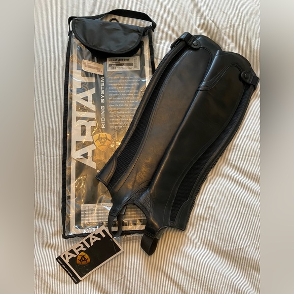 🐴 ARIAT Volant Show Chap - Picture 2 of 8